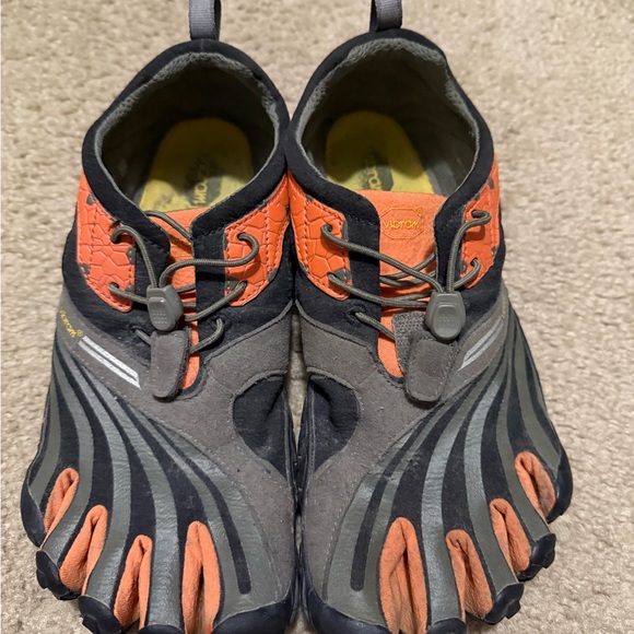 Vibram FiveFingers Men’s V-Trail 2.0 Running Shoes - Size EU41 US8.5-9 - Picture 1 of 7
